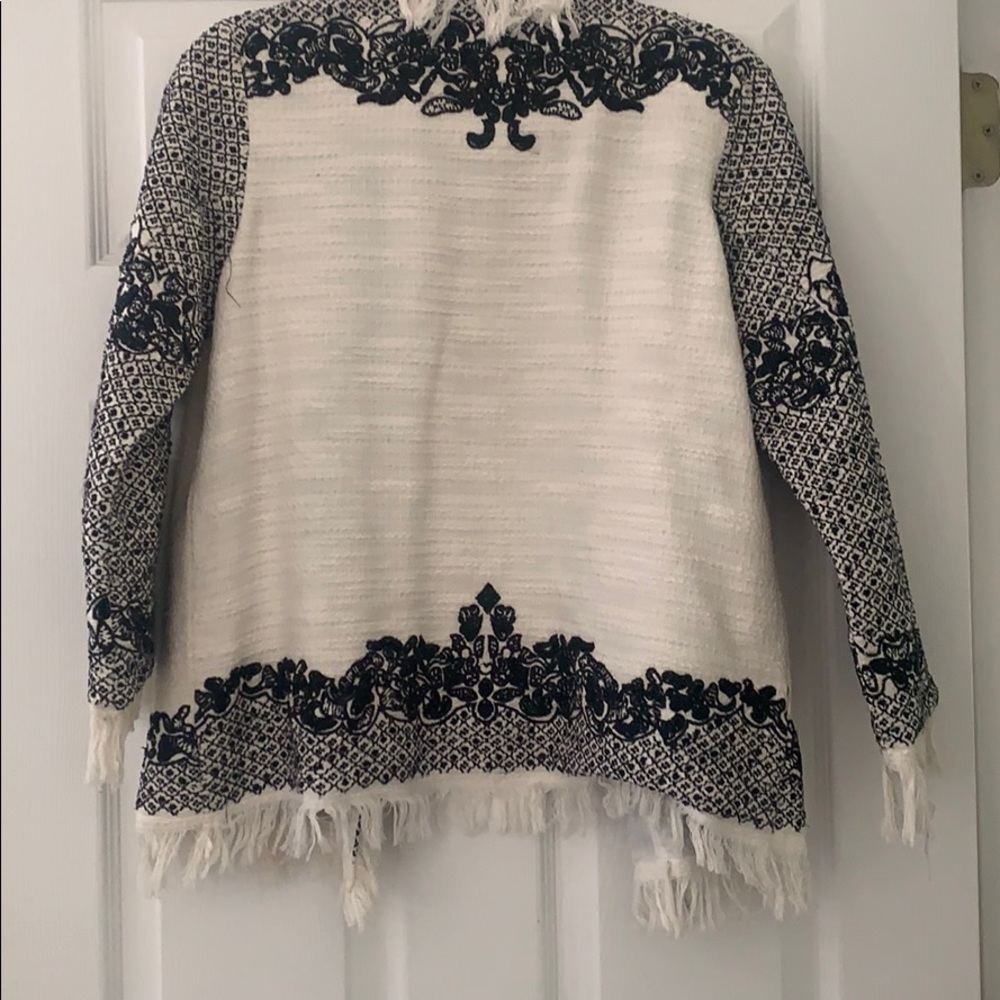 Unique Custom Jacket Beaded With Linen Material - image 3